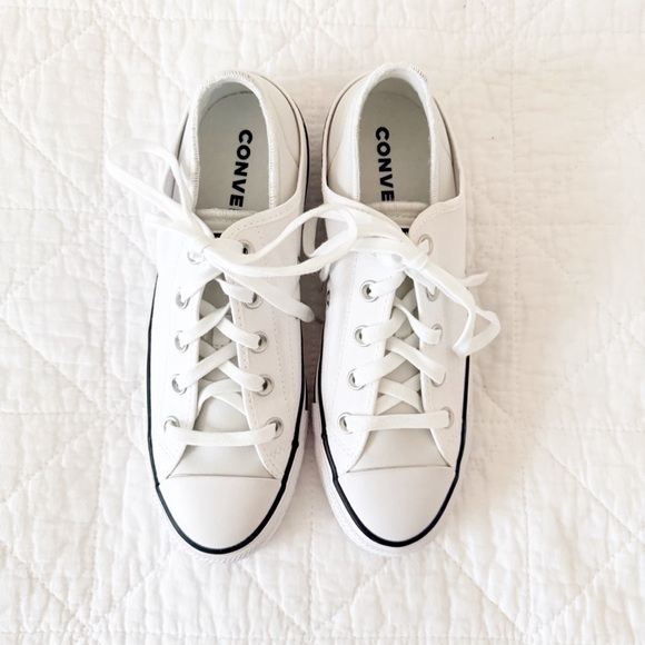 NEW Converse Chuck Taylor All Star Crush Heel Sneakers White 8 - Picture 9 of 9